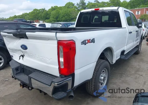 2024 Ford F-250 Xl из США, поврежденный, VIN 1FT7W2BA0REE47748
